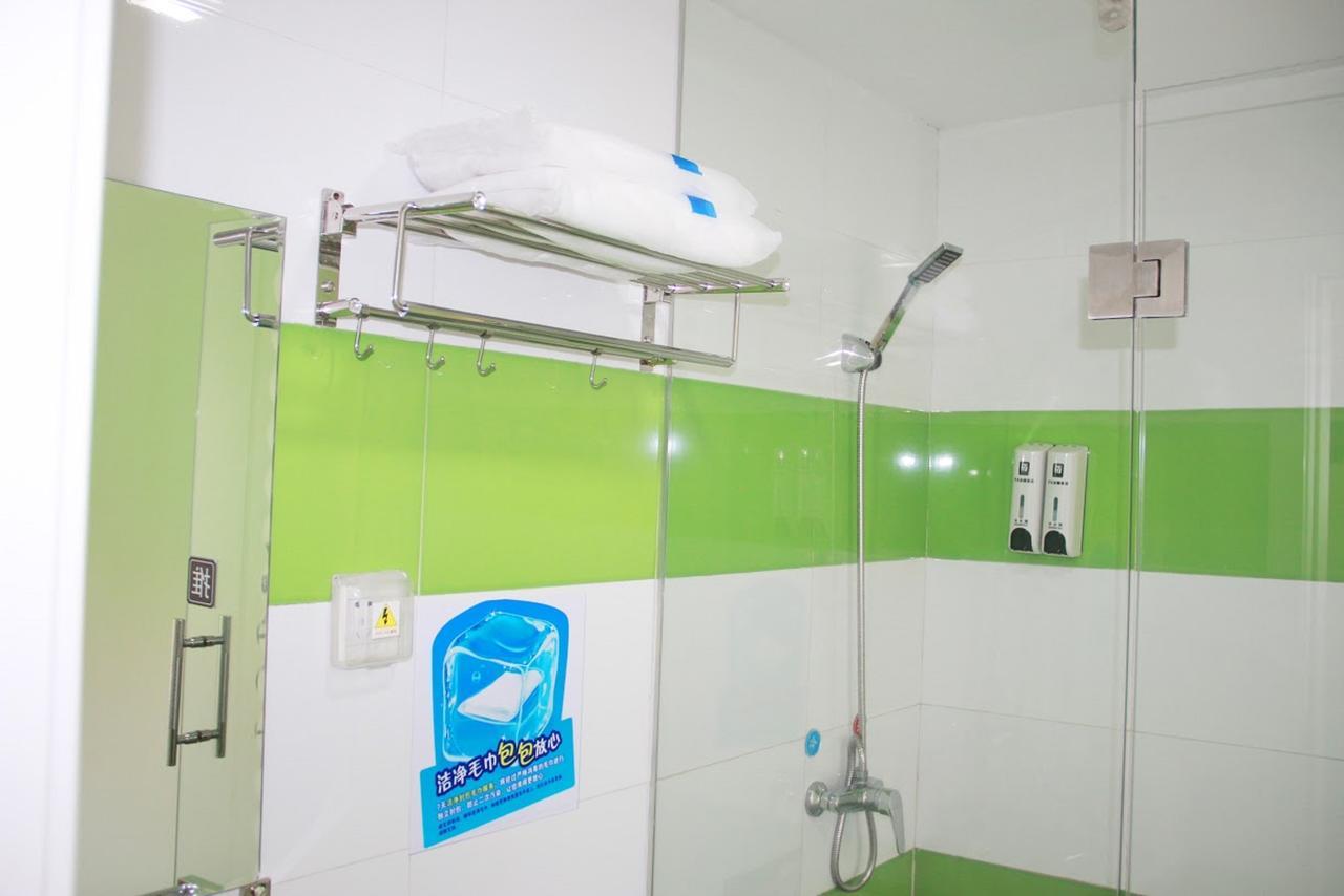 7Days Inn Zhongshan San Xiang Market Чжуншань Экстерьер фото