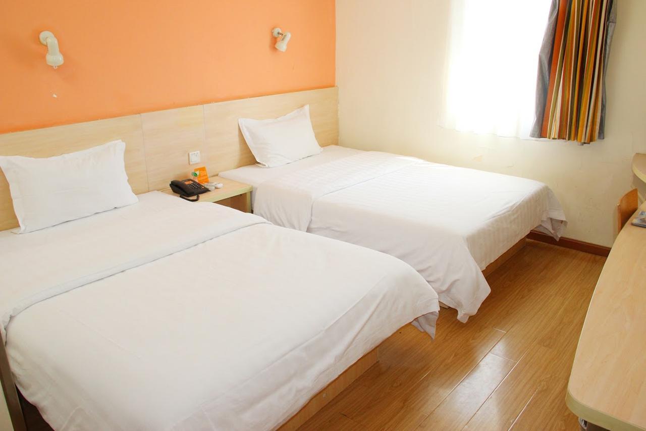 7Days Inn Zhongshan San Xiang Market Чжуншань Экстерьер фото