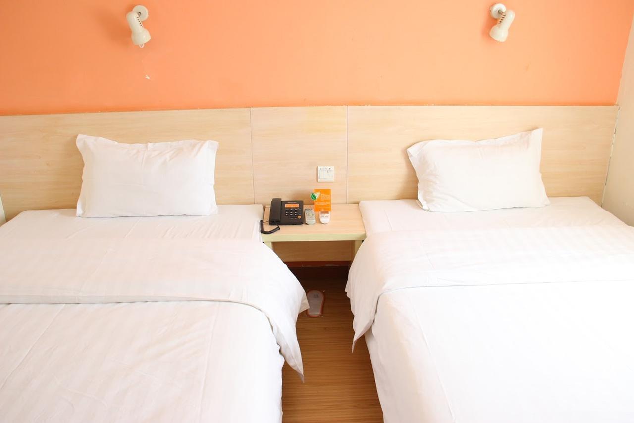 7Days Inn Zhongshan San Xiang Market Чжуншань Экстерьер фото